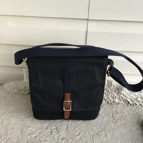 fossil evan city bag